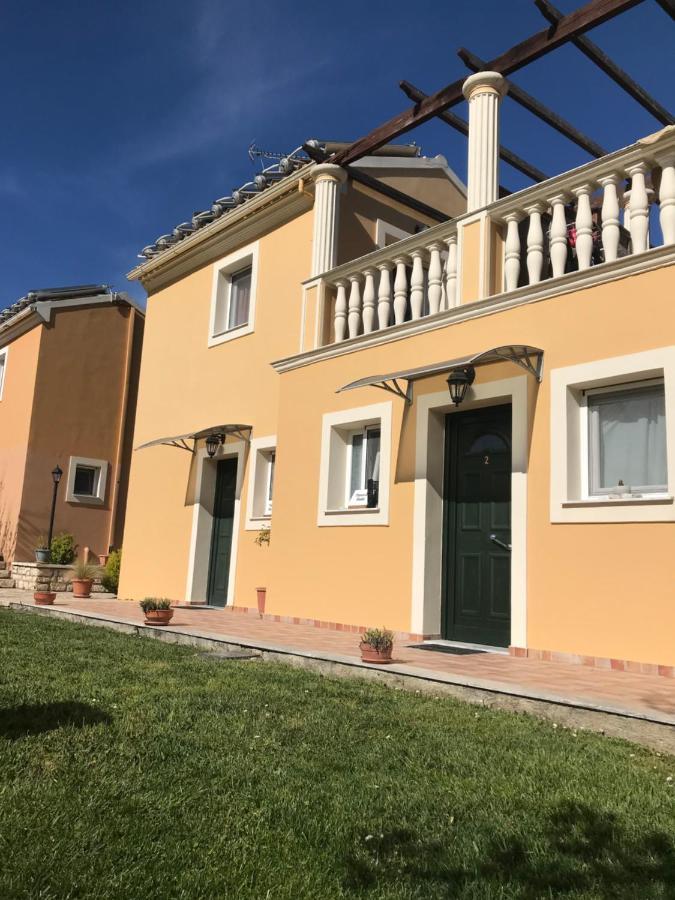 L'Eremo Luxury Apartments Róda Kültér fotó